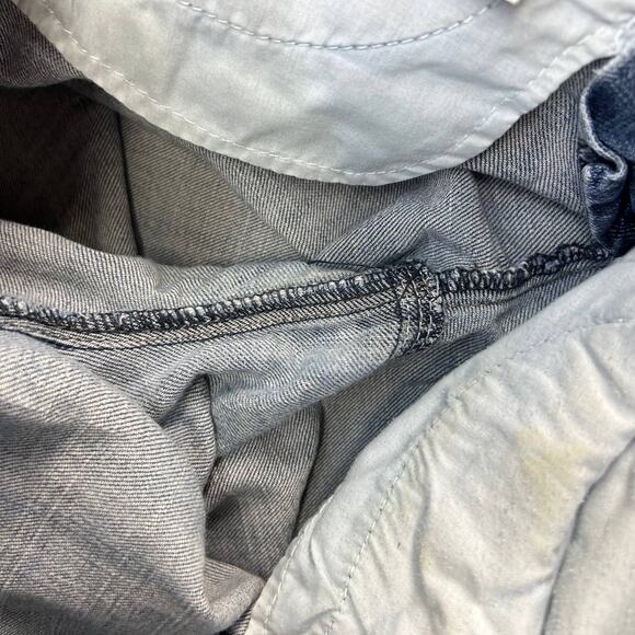 Tommy Hilfiger Women's Denim Bermuda Shorts Size 8 Cuffed Y2K 391705 - Picture 7 of 14